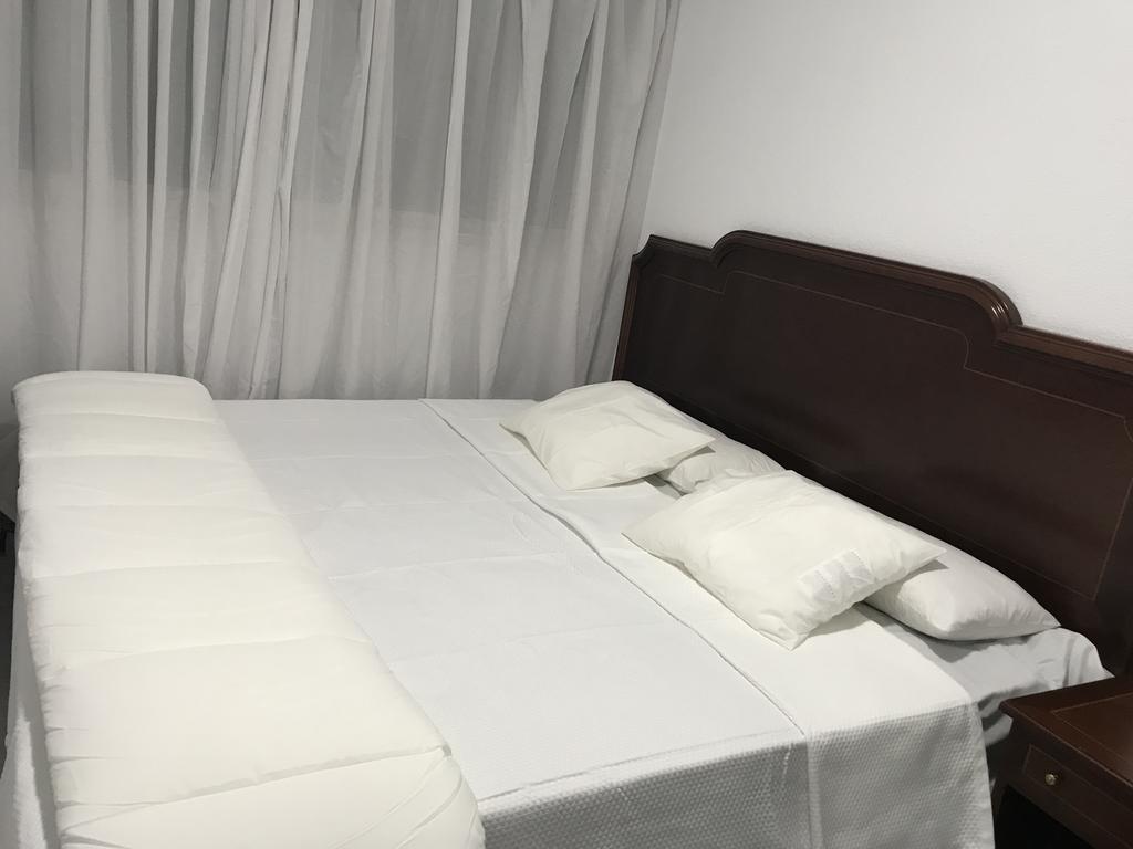 Hostal Lavapies Madrid Esterno foto